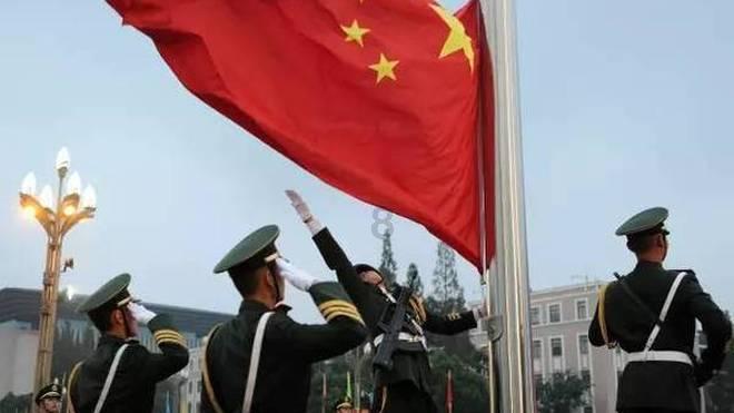 商丘故事背景,《狗剩快跑》今晚登陆央视八套黄金档